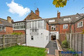 Air Conditioned Willesden Green Apartment - Image 2