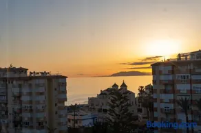 VISTAS AL MAR CANNES HOME RENt MALAGA - Image 2