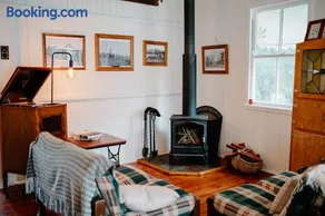Lacey's Creek Homestead - Image 2