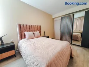 Balkan Tower Luxury Living 3'2 - Image 2
