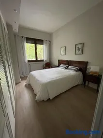 Park view beautiful apartment Bilbao - Image 4