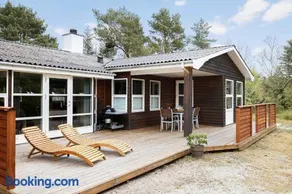 1558-Aakirkeby-Poserevaenget-6 - Image 1