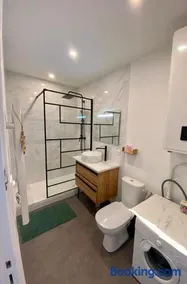 Appartement proche plage et commerces - Image 3