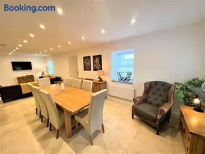Beautiful House Located Near Kielder Reservoir - Image 2
