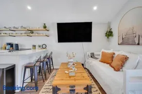 Sweet Nest Bluffton Cottage - Image 4