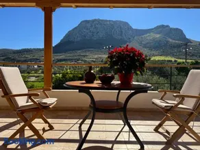 Double view apartment - Image 1