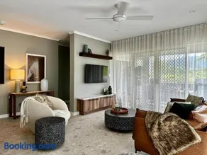 Luxury Terrace Apartment - Image 3
