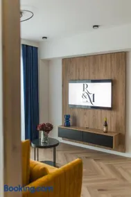 R&M Residence - Image 5