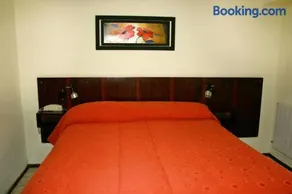 Hotel Eo Park - Image 1
