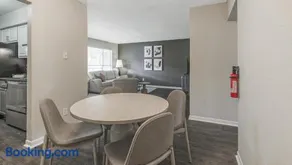 Landing Modern Apartment with Amazing Amenities (ID6036X00) - Image 2