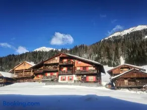 Chalet Sappada - Image 2