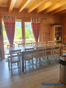 Chalet des Charbonniers, étang - Image 2