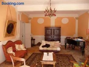 Manoir enchanteur à Cailhau avec piscine privée sécurisée - Image 1
