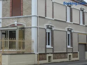 L Hote Saison - Image 2