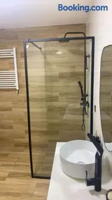 Appartement moderne Tala ouriene Bejaia route boulimat - Image 3