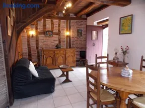 Gîte cosy à Neuvy avec jardin et animaux acceptés - Image 4