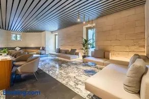AURA suites by Mercury towers - Image 5