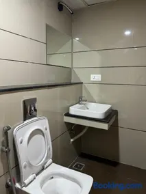 Aami dhivahi guest house 03 - Image 2