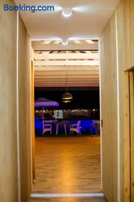 Nare Boutique Hotel - Image 4