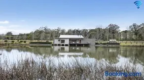 Casa Sul Lago in the H'Lands - Image 2