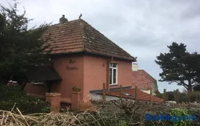 Seaview Nest - Image 2