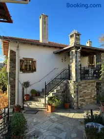 Vines & Views - Image 4