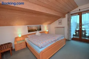 Gästehaus Bergfrieden, Ferienwohnung Eva - Image 4