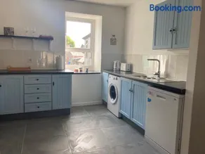 Kilaturley house apartment - Image 3