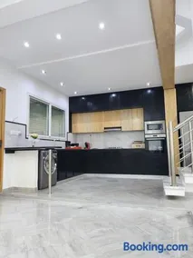 Villa Kyan with private pool - Image 2
