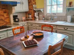 Gîte calme et paisible en forêt, idéal pour famille et amis - FR-1-410-486 - Image 2