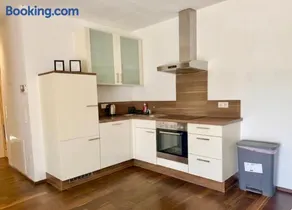 80 m2 Apartment with Balcony & Parking - Image 2