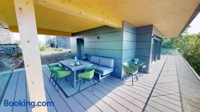 Modernes Ferienhaus mit Panoramablick - Image 2