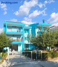 Amazing Place in Pedini - Image 2
