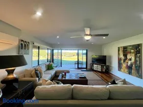 Perfect weekend getaway plus golf at your doorstep - Image 3