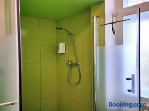 Naturschutz-Tierpark Görlitz Ferienwohnung Pandahöhle - Image 3