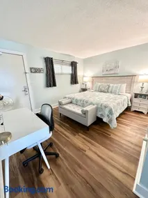 Private Wrightsville Beach Retreat - Channel View! - Image 4