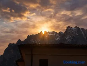 Rocca Litha Suites - Image 2