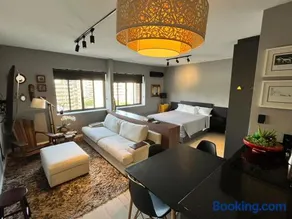 Flat Hotel Prinz - Padrão Mercure - Image 1