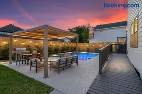 Resort Style, 4BR Ensuite, Pool Spa, Bridal Prep Room - Image 3