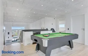 Three-Bedroom Holiday Home In Sjolund - Image 4