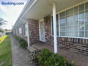 Ocean Beach Villa - Image 4