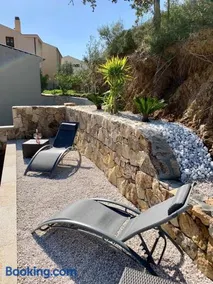 neues Haus mit beheiztem Pool - Image 1