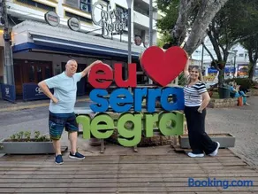 Serra Negra Piemonte Flat Paz e Lazer Num Só Lugar - Image 1
