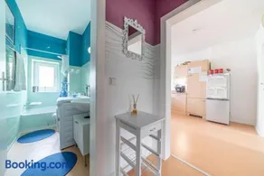 Private Apartment - Image 4