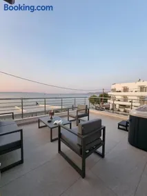 La vie luxury suites - Image 3