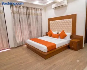 Hotel Retro Folic Near Golf Course Road & Cyber City - Image 4