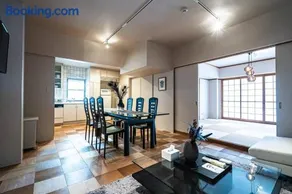 d3 HOTEL+Gallery 2 & 3 - Image 1