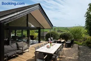 Quarry House - Image 2