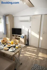 Mobil-home 6 pers Climatisé avec piscines - Image 2