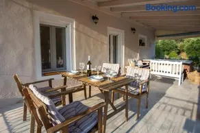 Casa Sulla Montagna North Corfu - Image 1